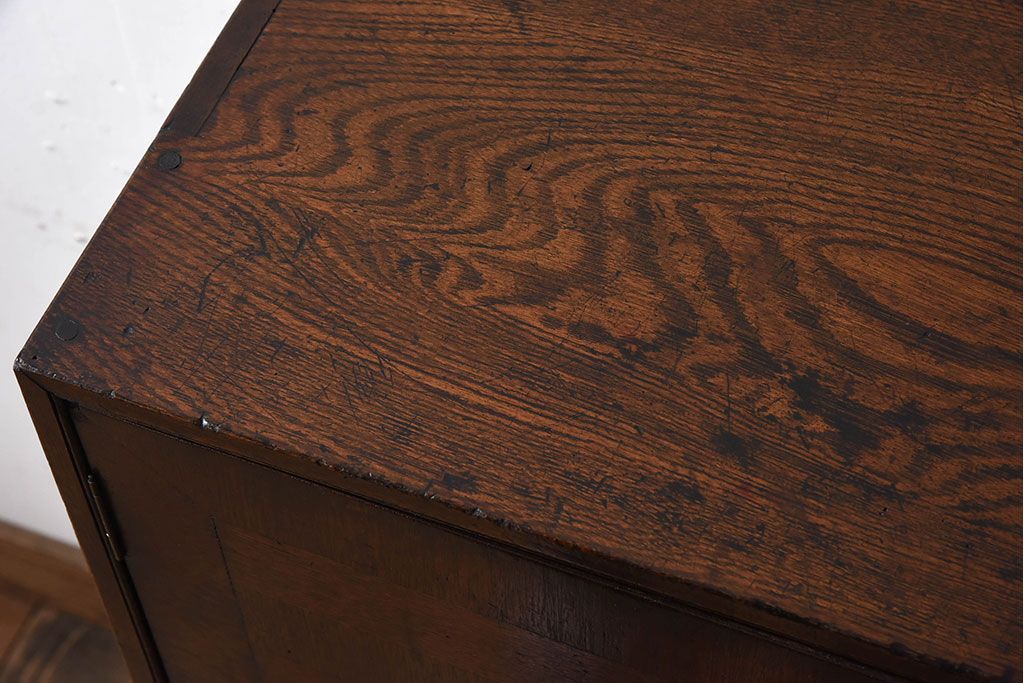 レトロ家具　昭和レトロ　飾り棚付き!アンティーク収納棚