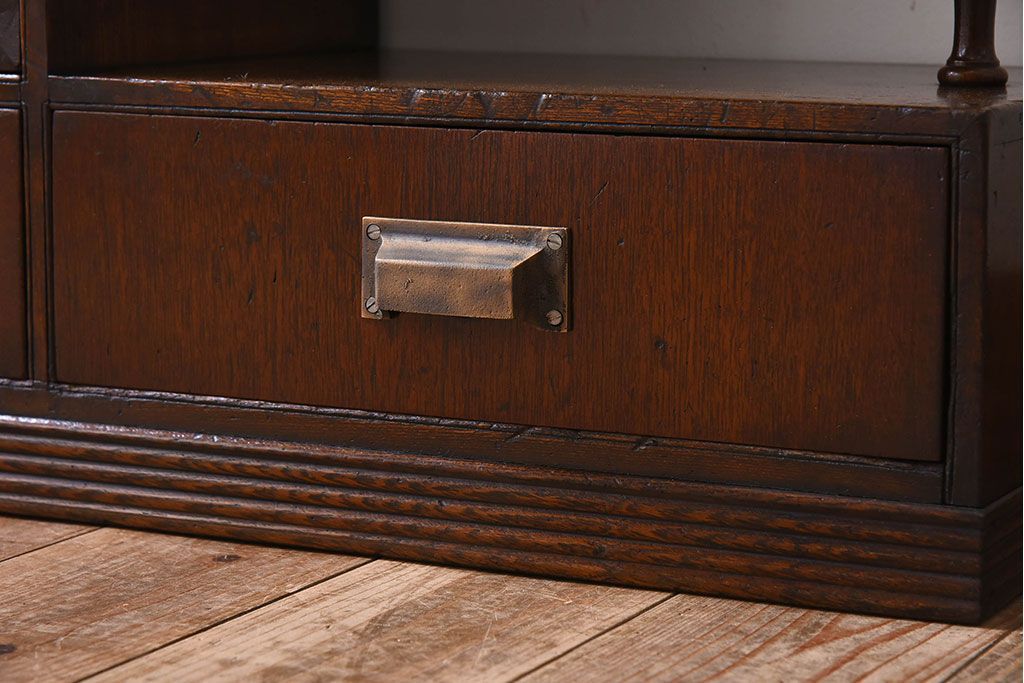 レトロ家具　昭和レトロ　飾り棚付き!アンティーク収納棚