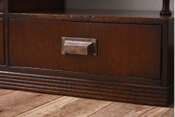 レトロ家具　昭和レトロ　飾り棚付き!アンティーク収納棚