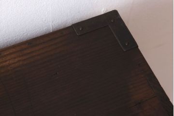 アンティーク家具　前面檜材　シンプルなアンティーク衣装箪笥(チェスト)(2)