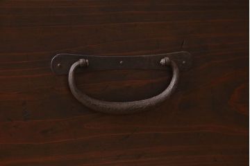 アンティーク家具　前面檜材　シンプルなアンティーク衣装箪笥(チェスト)(2)