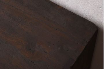 アンティーク家具　総桐材　金具付き!アンティーク縦型小引き出し