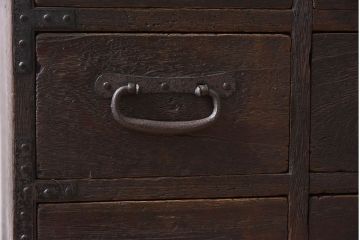 アンティーク家具　総桐材　金具付き!アンティーク縦型小引き出し