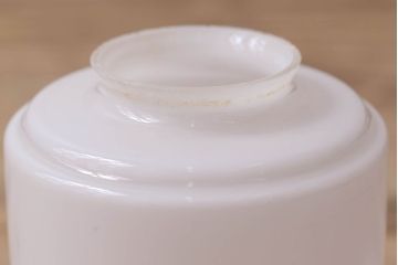 シンプルでおしゃれな古い吊り下げ天井照明