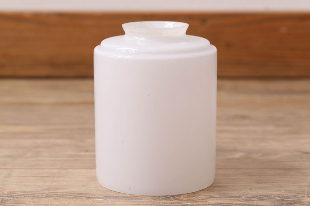 シンプルでおしゃれな古い吊り下げ天井照明