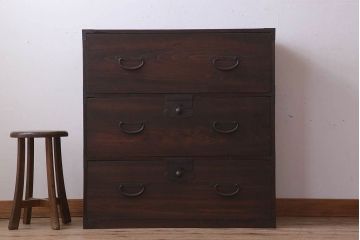 アンティーク家具　前面檜材　シンプルなアンティーク衣装箪笥(チェスト)(3)