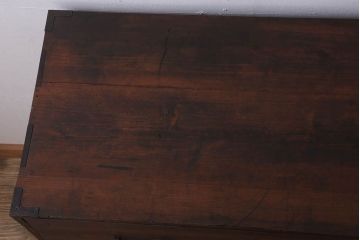 アンティーク家具　前面檜材　シンプルなアンティーク衣装箪笥(チェスト)(3)