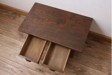 アンティーク家具　古い栓材の小さなアンティーク文机