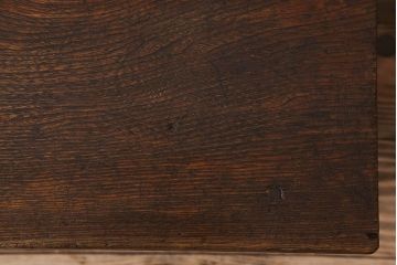 アンティーク家具　古い栓材の小さなアンティーク文机