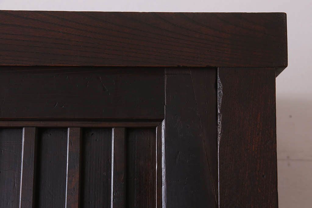 アンティーク家具　古民具・骨董　明治大正期　六尺　縦桟引き戸の重ね水屋箪笥