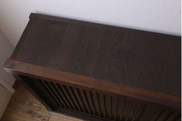 アンティーク家具　古民具・骨董　明治大正期　六尺　縦桟引き戸の重ね水屋箪笥