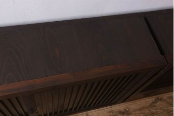 アンティーク家具　古民具・骨董　明治大正期　六尺　縦桟引き戸の重ね水屋箪笥