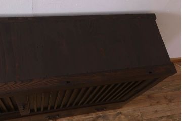 アンティーク家具　古民具・骨董　明治大正期　六尺　縦桟引き戸の重ね水屋箪笥