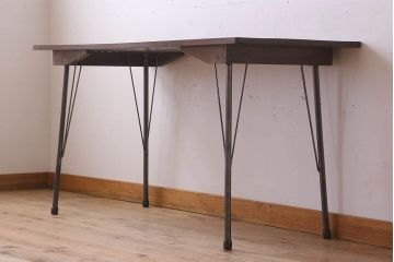 アンティーク家具　天板ナラ古材　アンティーク　シンプルな鉄脚テーブル