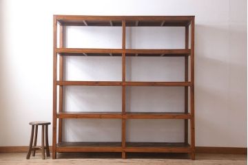 アンティーク家具　特大サイズ　古い木製の和製アンティーク飾り棚