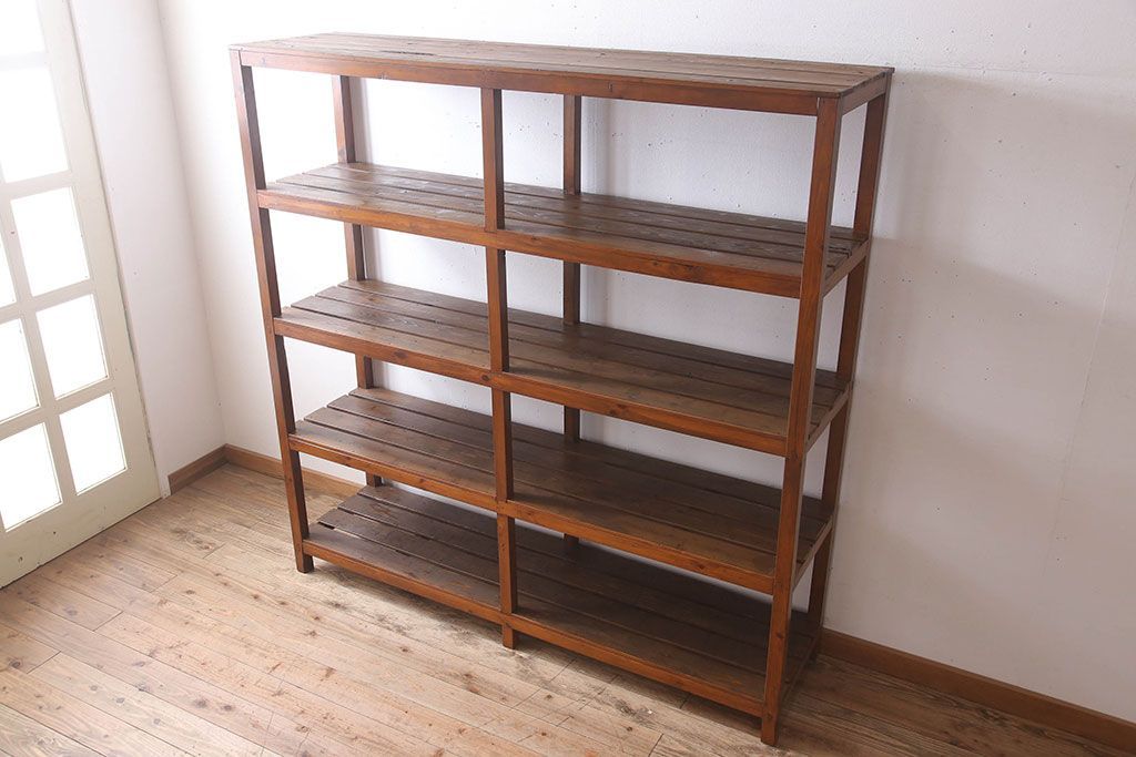 アンティーク家具　特大サイズ　古い木製の和製アンティーク飾り棚