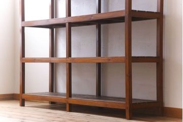 アンティーク家具　特大サイズ　古い木製の和製アンティーク飾り棚
