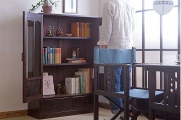 アンティーク家具　和製アンティーク　古い檜材の上品なブックケース(本棚)