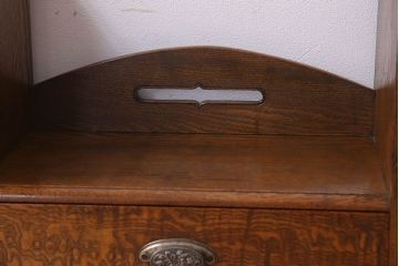 アンティーク雑貨　タモ材製　優れた意匠　和製アンティークの卓上収納(本立て)