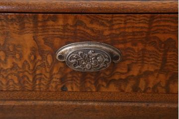 アンティーク雑貨　タモ材製　優れた意匠　和製アンティークの卓上収納(本立て)