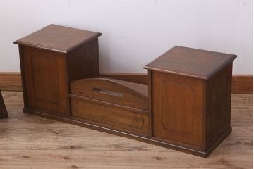 アンティーク雑貨　タモ材製　優れた意匠　和製アンティークの卓上収納(本立て)