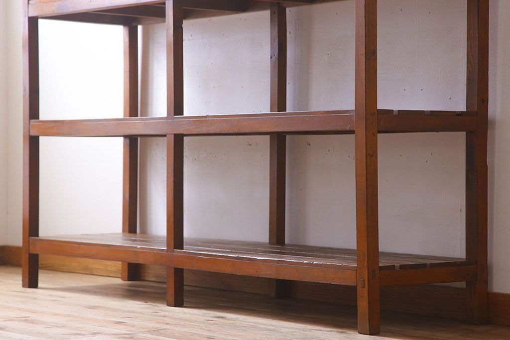 アンティーク家具　特大サイズ　古い木製の和製アンティーク飾り棚(2)