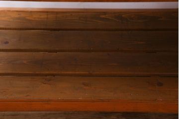 アンティーク家具　特大サイズ　古い木製の和製アンティーク飾り棚(2)