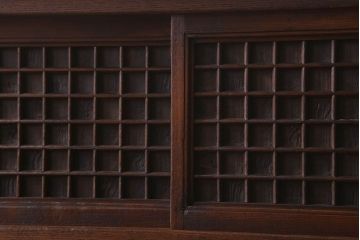 アンティーク家具　高級品　意匠が素晴らしい　アンティーク茶箪笥