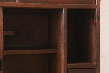アンティーク家具　高級品　意匠が素晴らしい　アンティーク茶箪笥