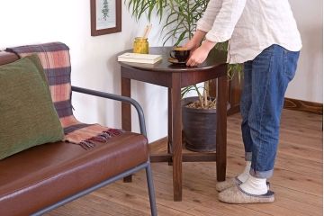 アンティーク家具　総欅材　天板一枚板　古い木製のラウンドテーブル