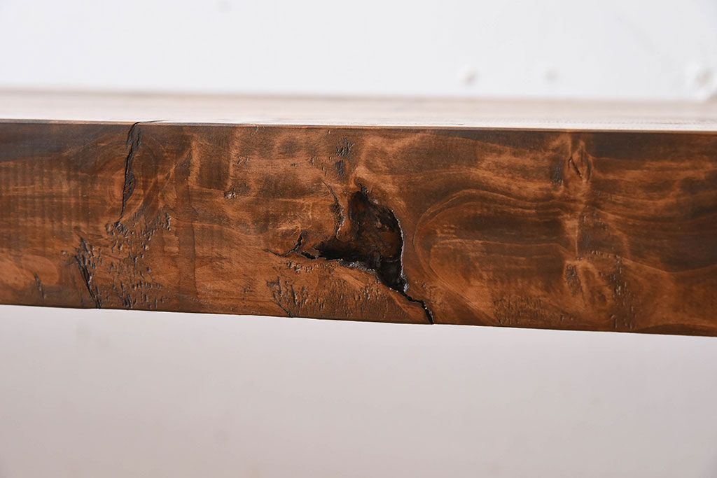 アンティーク家具　天板一枚板　檜材　シンプルな鉄脚ベンチ