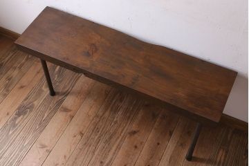 アンティーク家具　天板一枚板　檜材　シンプルな鉄脚ベンチ(2)