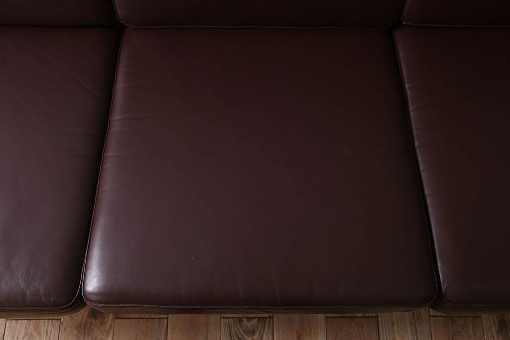 中古　宮崎椅子製作所　ペーパーナイフソファ　3人掛けソファ(長椅子)