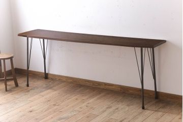 アンティーク家具　天板一枚板　朴の木材　アンティーク　シンプルな鉄脚テーブル