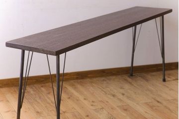 アンティーク家具　天板一枚板　ラワン材　シンプルな鉄脚テーブル(2)
