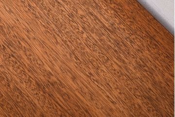 アンティーク家具　古いラワン材製の鉄脚テーブル