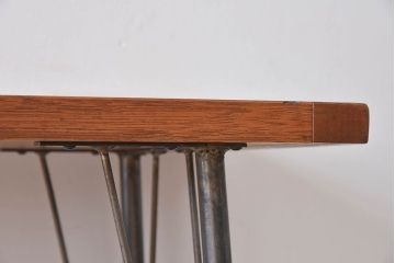 アンティーク家具　古いラワン材製の鉄脚テーブル