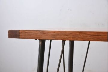 アンティーク家具　古いラワン材製の鉄脚テーブル