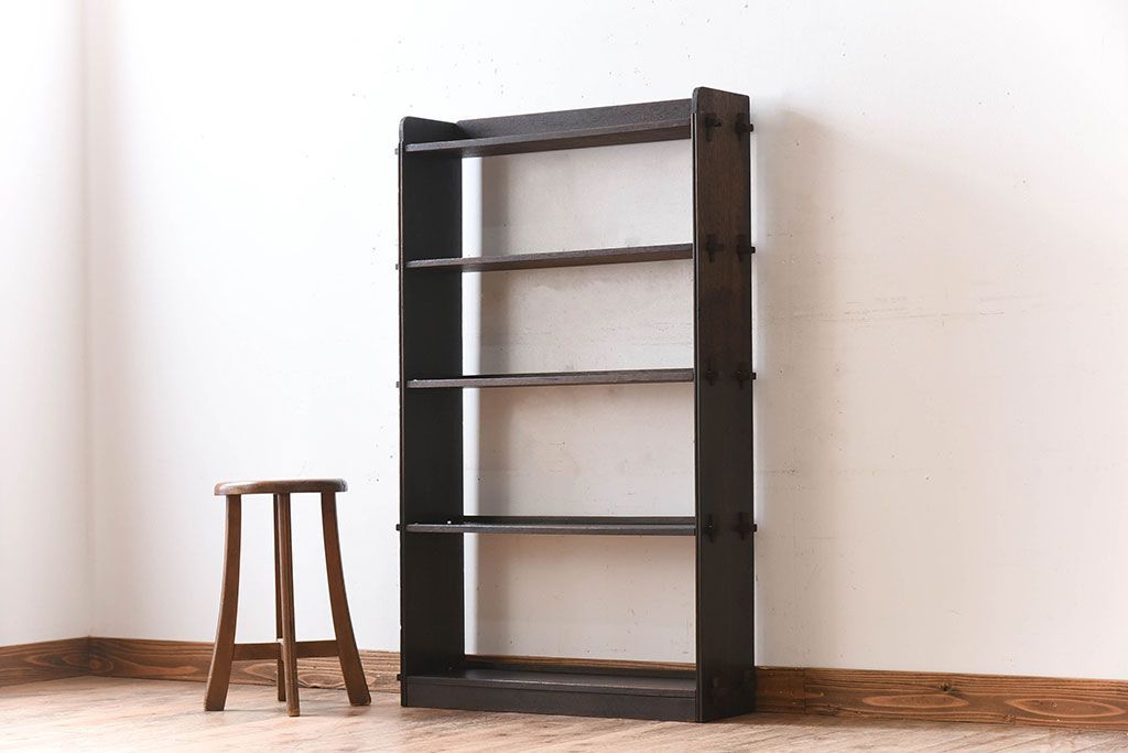 アンティーク家具　アンティーク　小ぶりな楔(くさび)式本棚(飾り棚・ディスプレイラック)