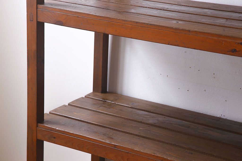 アンティーク家具　特大サイズ　古い木製の和製アンティーク飾り棚(3)