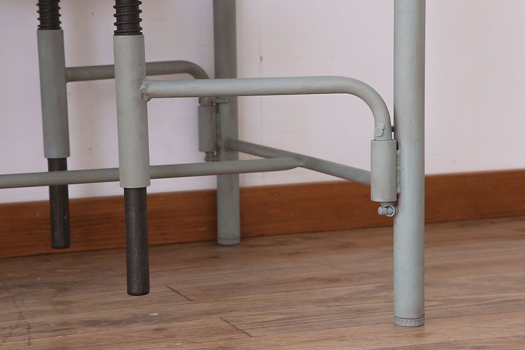 ラフジュ工房オリジナル 6脚格納スツール付きテーブル