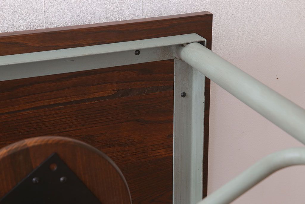 ラフジュ工房オリジナル 6脚格納スツール付きテーブル