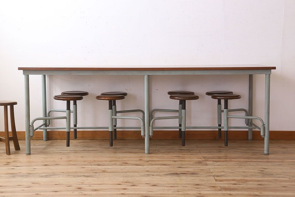 ラフジュ工房オリジナル 8脚格納スツール付きテーブル