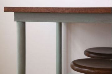 ラフジュ工房オリジナル 8脚格納スツール付きテーブル