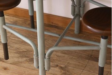 ラフジュ工房オリジナル 8脚格納スツール付きテーブル