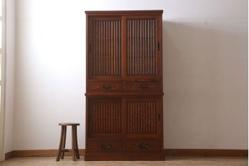 中古　タモ材製　民芸家具　高級品　2段重ね食器棚(定価38万8千円)