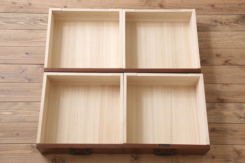 中古　タモ材製　民芸家具　高級品　2段重ね食器棚(定価38万8千円)