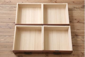 中古　タモ材製　民芸家具　高級品　2段重ね食器棚(定価38万8千円)