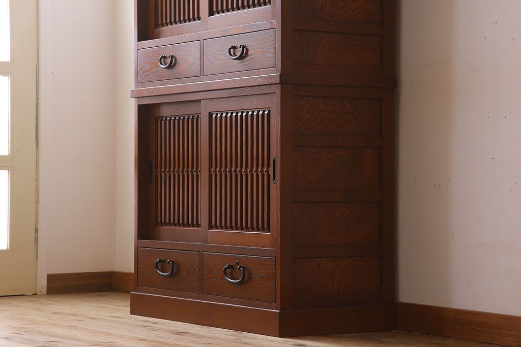 中古　タモ材製　民芸家具　高級品　2段重ね食器棚(定価38万8千円)