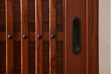 中古　タモ材製　民芸家具　高級品　2段重ね食器棚(定価38万8千円)